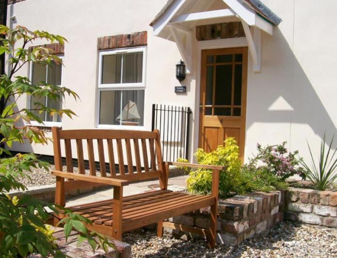 Contemporary Cottage Holidays Bridlington Exterior photo
